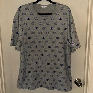 Champion logo tshirt